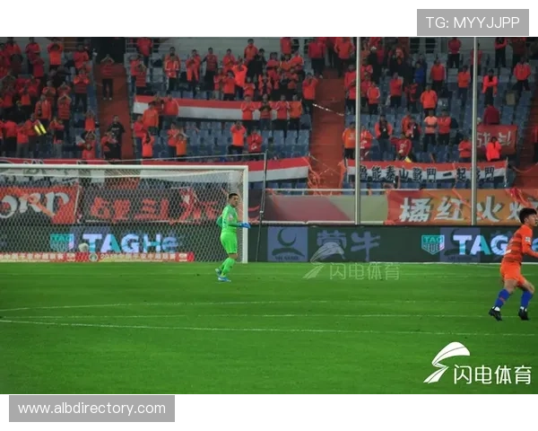 巴黎中场脆弱问题逐步显现，快攻战术稳定性面临考验，赛季走势受限