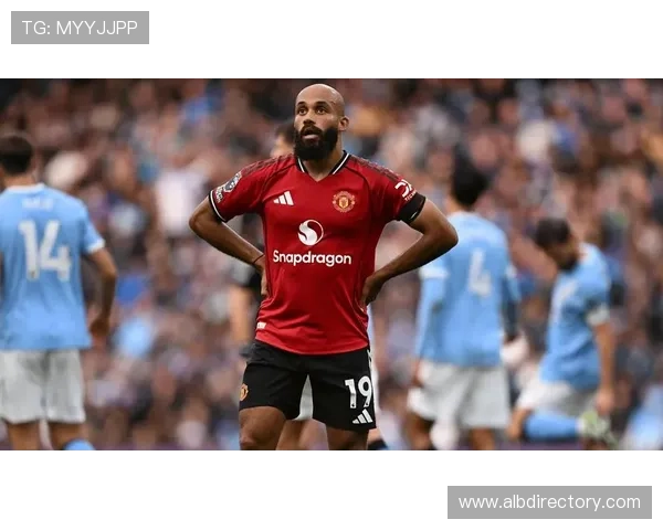 曼联控场能力下滑,全队节奏混乱暴露稳定性问题 曼联控场能力下滑,全队节奏混乱暴露稳定性问题